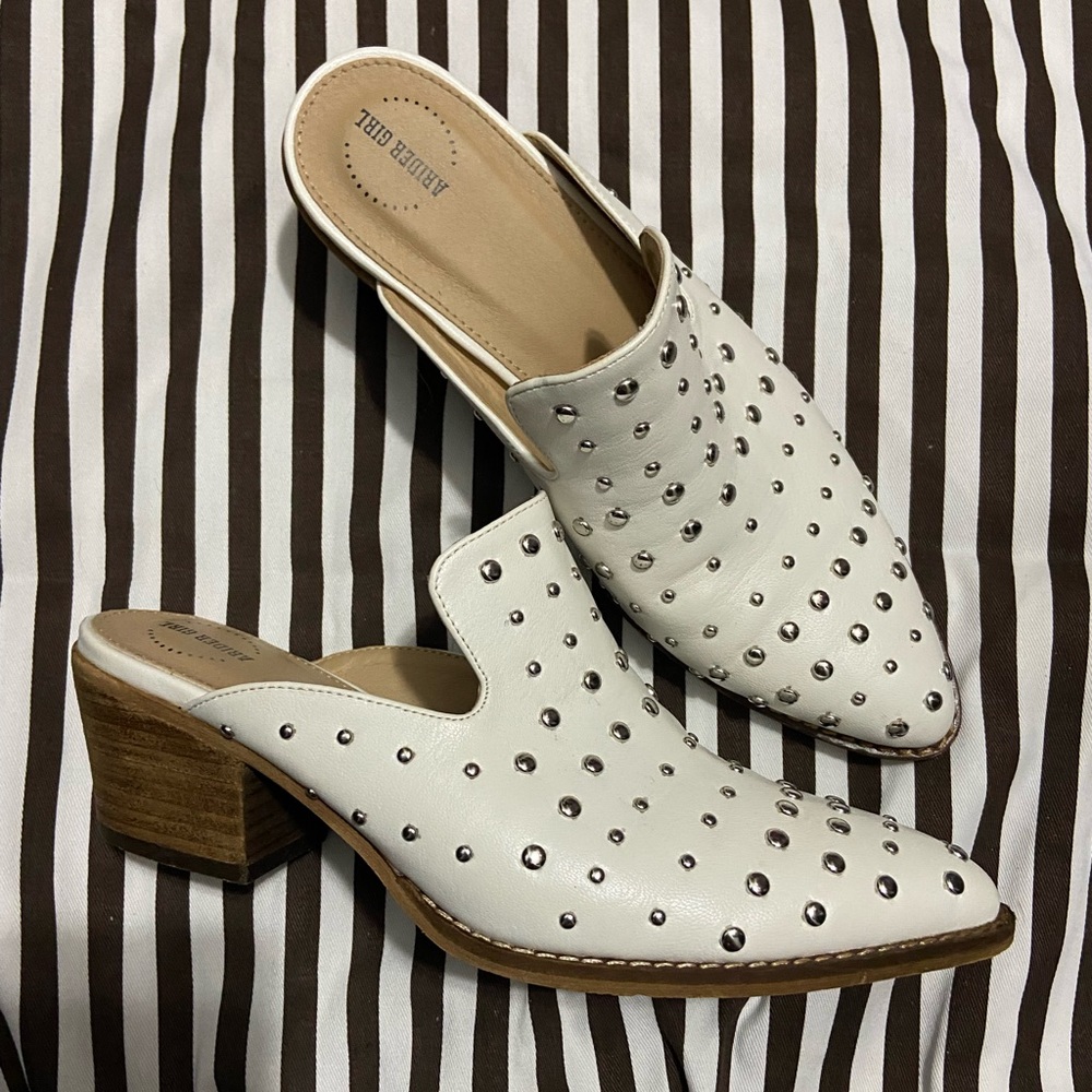 Boutique White studded mules